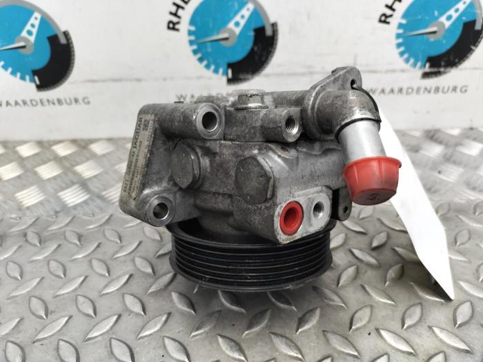 Gebruikte Pomp Servo Jaguar XF Prijs € 96,80 Inclusief btw aangeboden door Rhenoy Onderdelen b.v.