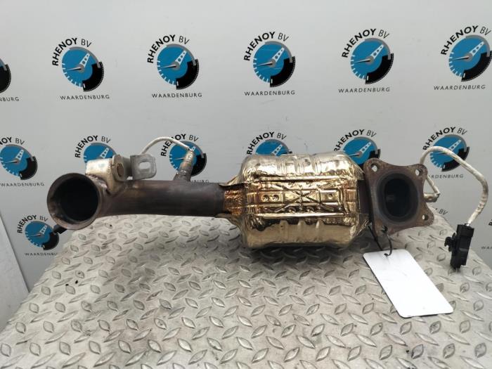 Gebruikte Katalysator Citroen C3 Prijs € 181,50 Inclusief btw aangeboden door Rhenoy Onderdelen b.v.