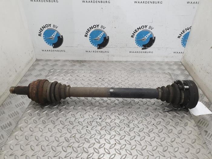 Gebruikte Aandrijfas rechts-achter BMW 5-Serie Prijs € 121,00 Inclusief btw aangeboden door Rhenoy Onderdelen b.v.