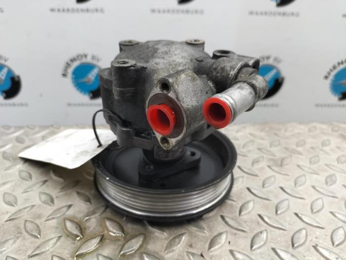 Gebruikte Servopomp Audi Q5 Prijs € 181,50 Inclusief btw aangeboden door Rhenoy Onderdelen b.v.
