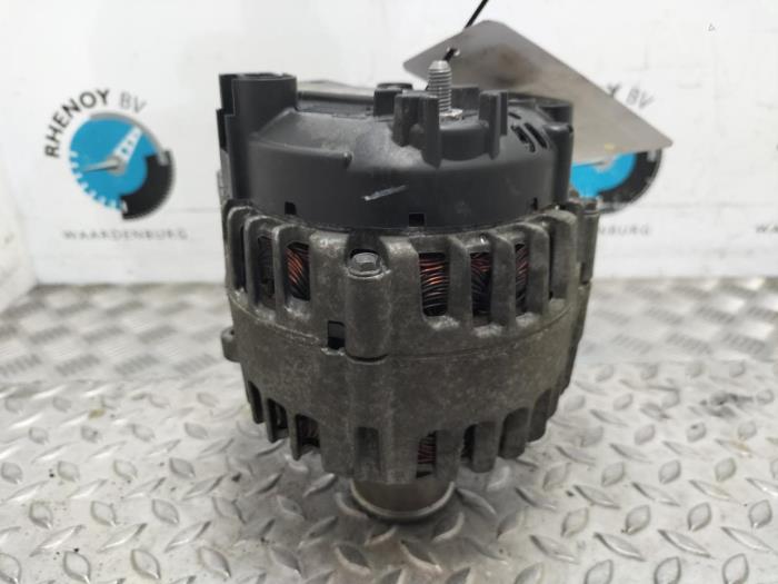 Gebruikte Dynamo Volkswagen Polo Prijs € 60,50 Inclusief btw aangeboden door Rhenoy Onderdelen b.v.