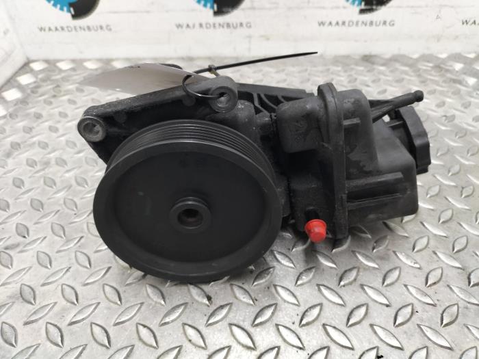 Pomp Servo Mercedes E-Klasse (Gebruikt)