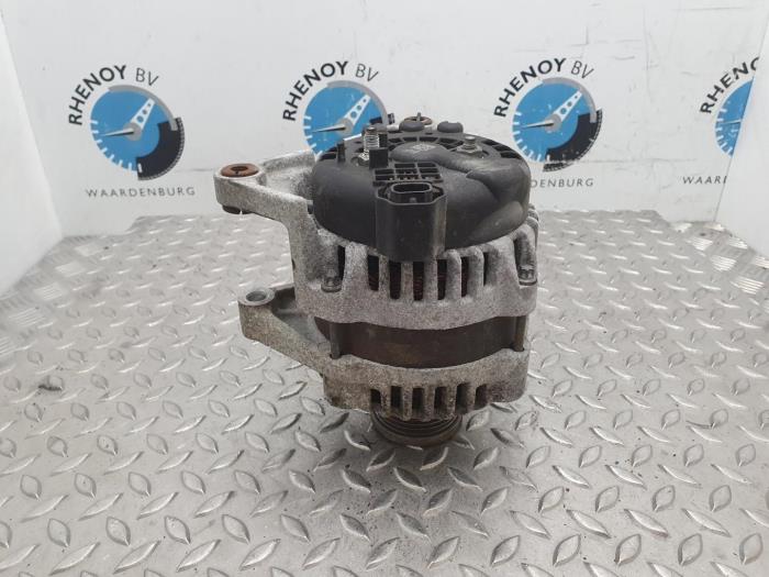 Gebruikte Dynamo Opel Insignia Prijs € 60,50 Inclusief btw aangeboden door Rhenoy Onderdelen b.v.