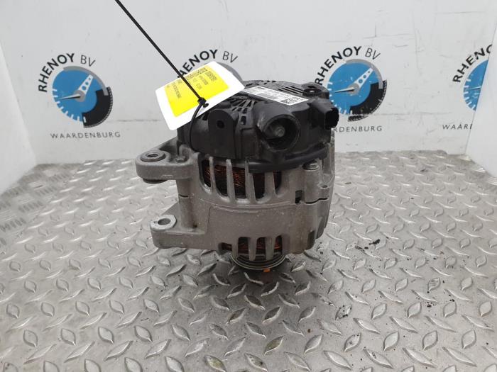 Gebruikte Dynamo Opel Corsa Prijs € 121,00 Inclusief btw aangeboden door Rhenoy Onderdelen b.v.