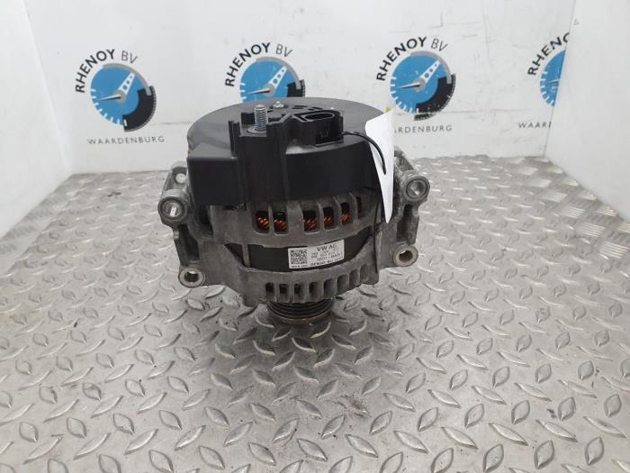 Gebruikte Dynamo Audi A4 Prijs € 181,50 Inclusief btw aangeboden door Rhenoy Onderdelen b.v.