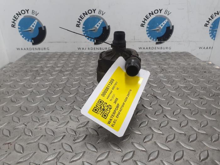 Gebruikte Waterpomp Peugeot 3008 Prijs € 72,60 Inclusief btw aangeboden door Rhenoy Onderdelen b.v.