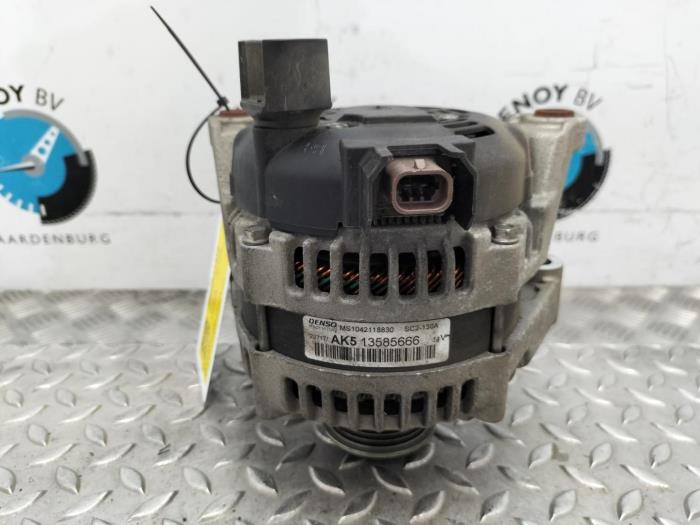 Alternator Opel Corsa (Gebruikt)