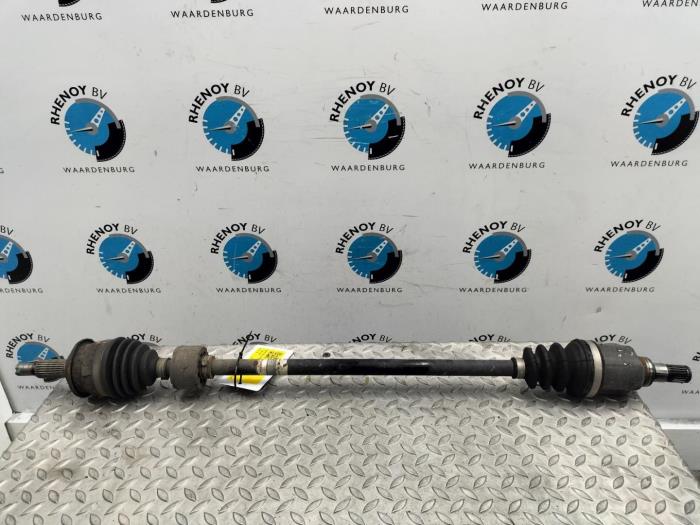 Gebruikte Aandrijfas rechts-achter Opel Agila Prijs € 60,50 Inclusief btw aangeboden door Rhenoy Onderdelen b.v.