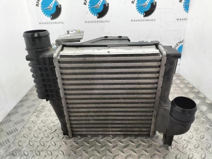 Intercooler van een Peugeot 3008 2020