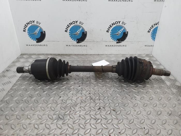 Gebruikte Aandrijfas links-achter BMW Mini One Prijs € 72,60 Inclusief btw aangeboden door Rhenoy Onderdelen b.v.