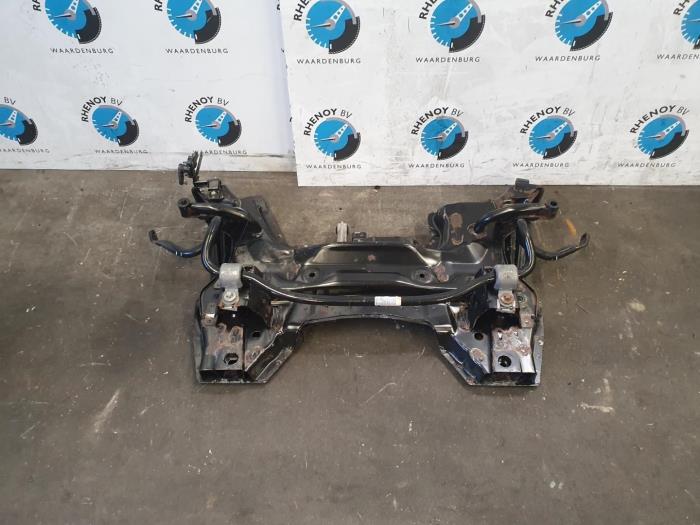 Gebruikte Subframe Opel Crossland X Prijs € 302,50 Inclusief btw aangeboden door Rhenoy Onderdelen b.v.
