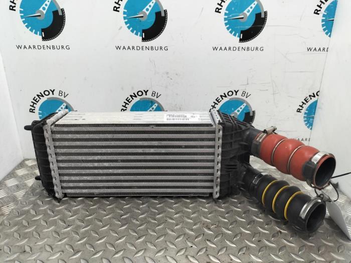 Gebruikte Intercooler Opel Crossland X Prijs € 121,00 Inclusief btw aangeboden door Rhenoy Onderdelen b.v.