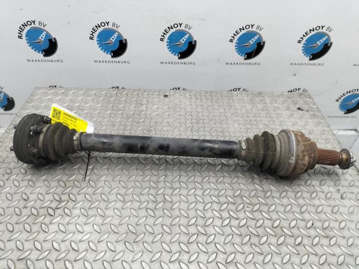 Gebruikte Steekas rechts-achter BMW 1-Serie Prijs € 121,00 Inclusief btw aangeboden door Rhenoy Onderdelen b.v.
