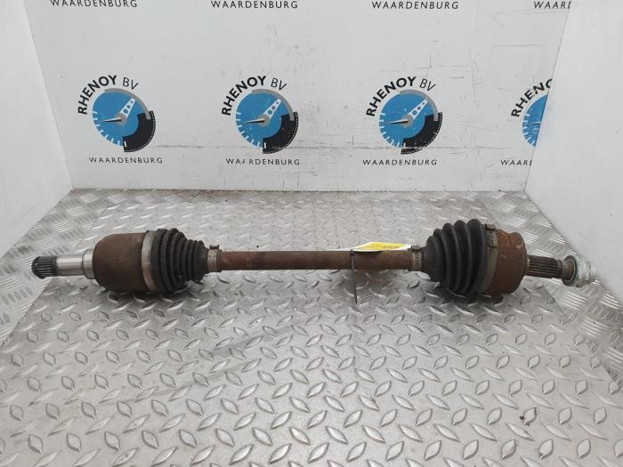Gebruikte Aandrijfas links-achter Ford KA Prijs € 36,30 Inclusief btw aangeboden door Rhenoy Onderdelen b.v.