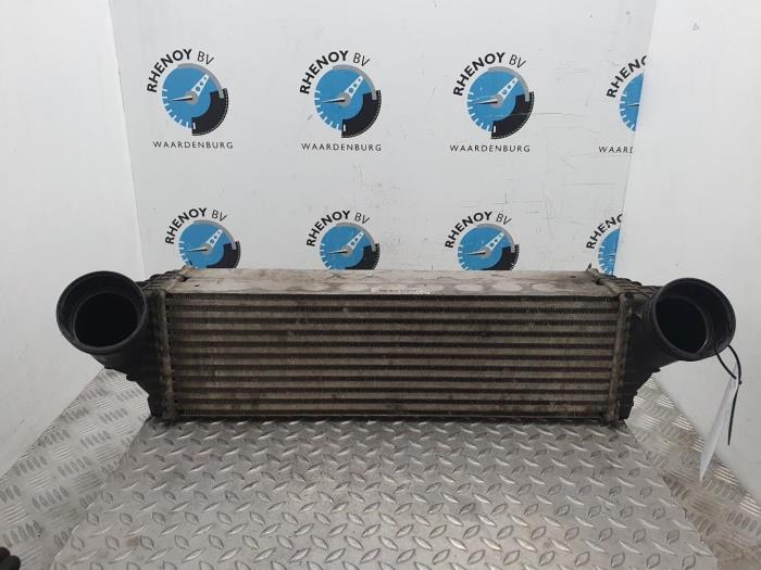 Gebruikte Intercooler BMW X5 Prijs € 121,00 Inclusief btw aangeboden door Rhenoy Onderdelen b.v.