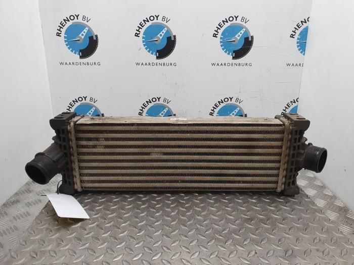 Gebruikte Intercooler Ford Transit Prijs € 96,80 Inclusief btw aangeboden door Rhenoy Onderdelen b.v.