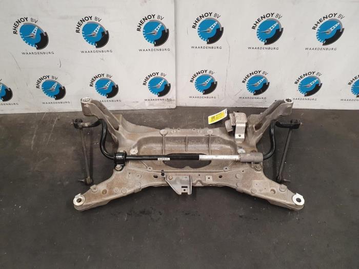 Gebruikte Subframe Landrover Discovery Sport L550 Prijs € 363,00 Inclusief btw aangeboden door Rhenoy Onderdelen b.v.