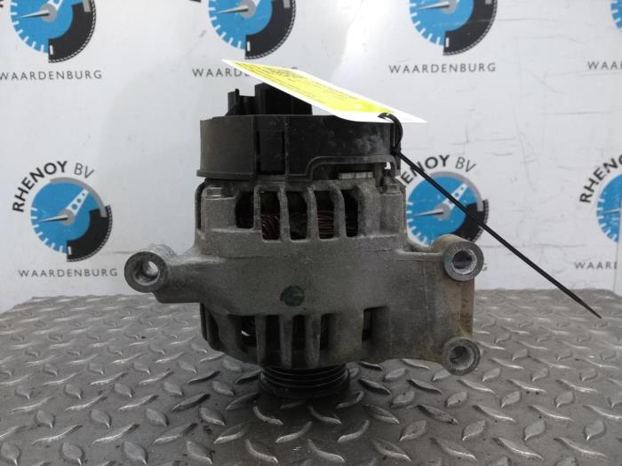 Gebruikte Dynamo Ford KA Prijs € 36,30 Inclusief btw aangeboden door Rhenoy Onderdelen b.v.
