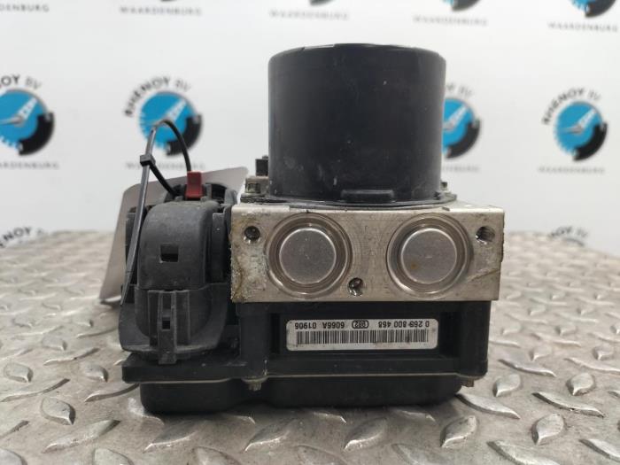 Gebruikte ABS Pomp Volkswagen Fox Prijs € 90,75 Inclusief btw aangeboden door Rhenoy Onderdelen b.v.