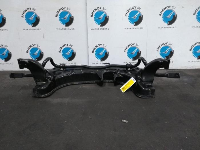 Gebruikte Subframe Ford Puma Prijs € 242,00 Inclusief btw aangeboden door Rhenoy Onderdelen b.v.