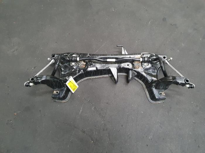 Gebruikte Subframe Ford Fiesta Prijs € 181,50 Inclusief btw aangeboden door Rhenoy Onderdelen b.v.