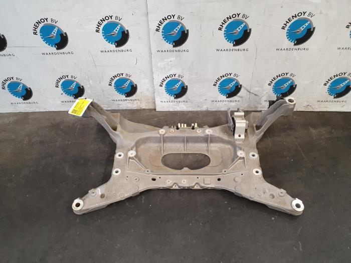 Gebruikte Subframe Landrover Discovery Sport L550 Prijs € 242,00 Inclusief btw aangeboden door Rhenoy Onderdelen b.v.