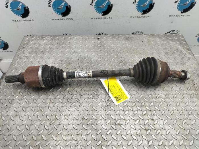 Gebruikte Aandrijfas links-achter Citroen C5 Aircross Prijs € 181,50 Inclusief btw aangeboden door Rhenoy Onderdelen b.v.
