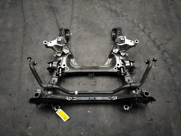 Gebruikte Subframe Mazda CX-80 Prijs € 907,50 Inclusief btw aangeboden door Rhenoy Onderdelen b.v.