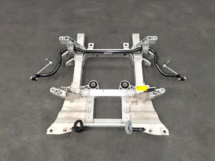 Gebruikte Subframe Jaguar I-Pace Prijs € 363,00 Inclusief btw aangeboden door Rhenoy Onderdelen b.v.
