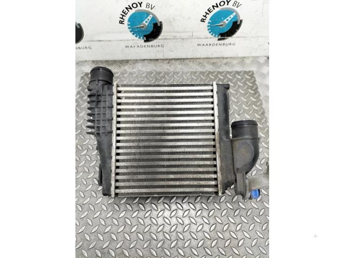 Gebruikte Intercooler Opel Astra Prijs € 96,80 Inclusief btw aangeboden door Rhenoy Onderdelen b.v.
