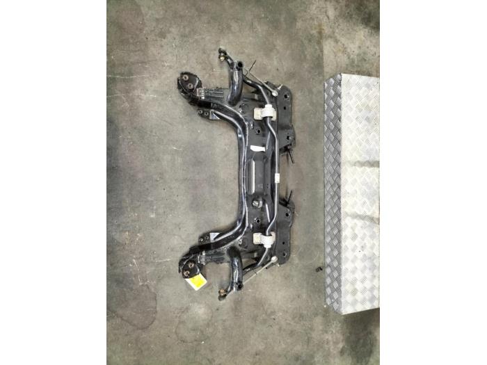 Gebruikte Subframe Fiat 500 Prijs € 121,00 Inclusief btw aangeboden door Rhenoy Onderdelen b.v.