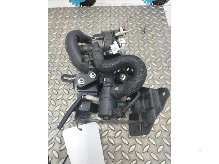 Gebruikte Waterpomp Mazda CX-80 Prijs € 181,50 Inclusief btw aangeboden door Rhenoy Onderdelen b.v.