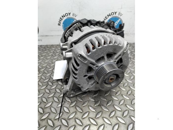 Gebruikte Dynamo Ford Focus Prijs € 121,00 Inclusief btw aangeboden door Rhenoy Onderdelen b.v.