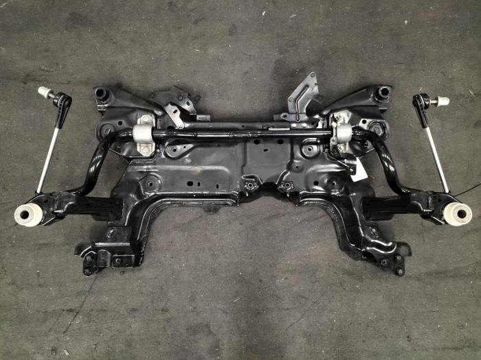 Gebruikte Subframe Ford Kuga Prijs € 302,50 Inclusief btw aangeboden door Rhenoy Onderdelen b.v.