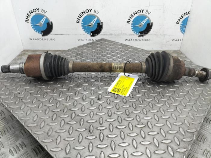 Gebruikte Steekas links-achter Ford Focus Prijs € 96,80 Inclusief btw aangeboden door Rhenoy Onderdelen b.v.
