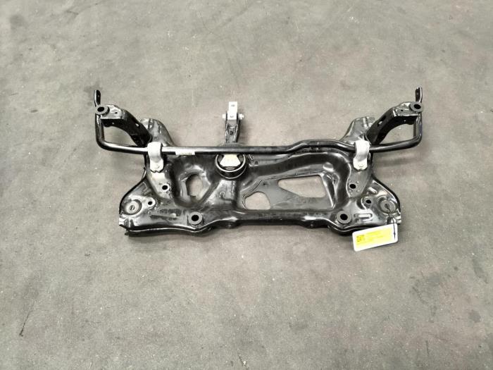 Gebruikte Subframe Ford Tourneo Connect Prijs € 242,00 Inclusief btw aangeboden door Rhenoy Onderdelen b.v.