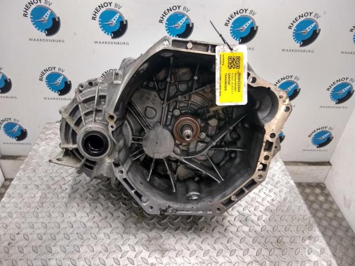 Gebruikte Versnellingsbak Nissan Qashqai Prijs € 847,00 Inclusief btw aangeboden door Rhenoy Onderdelen b.v.