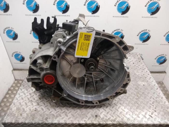 Gebruikte Versnellingsbak Ford C-Max Prijs € 363,00 Inclusief btw aangeboden door Rhenoy Onderdelen b.v.