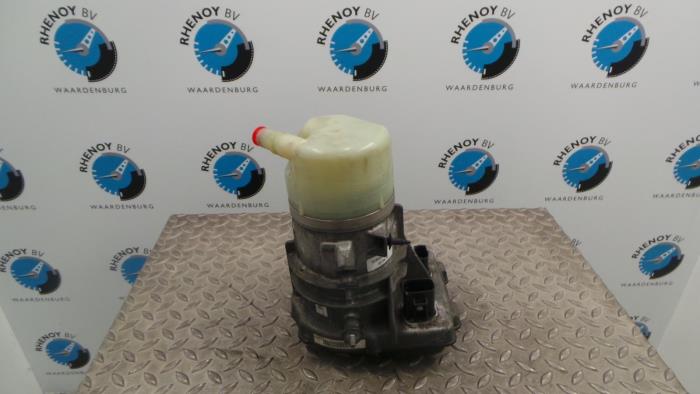Gebruikte Pomp Servo Volvo XC60 Prijs € 151,25 Inclusief btw aangeboden door Rhenoy Onderdelen b.v.