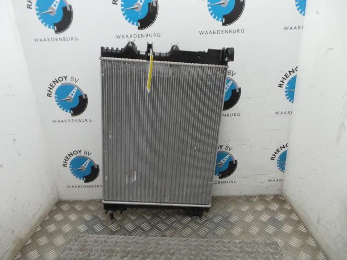 Gebruikte Intercooler Renault Twingo Prijs € 60,50 Inclusief btw aangeboden door Rhenoy Onderdelen b.v.