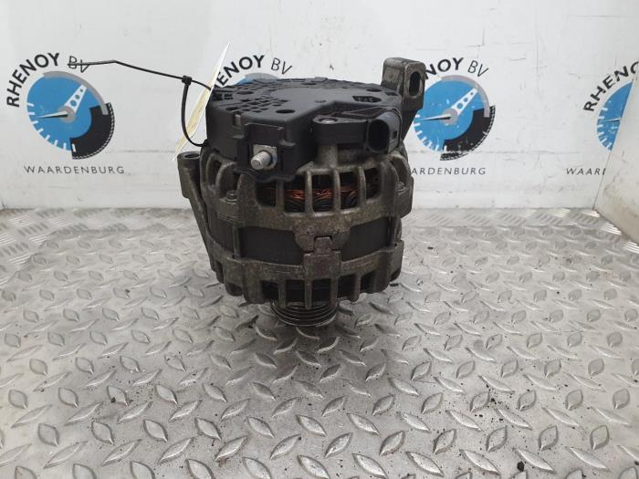 Gebruikte Dynamo Volvo V60 Prijs € 96,80 Inclusief btw aangeboden door Rhenoy Onderdelen b.v.