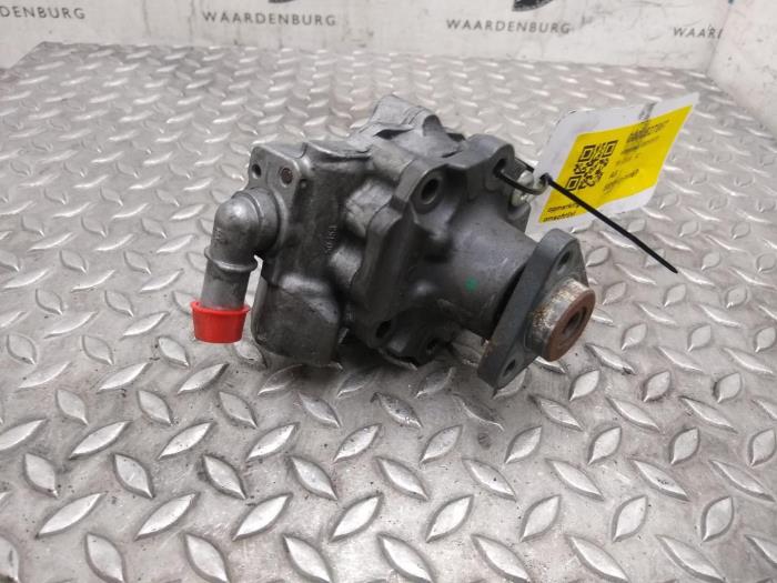 Gebruikte Servopomp Audi A5 Prijs € 121,00 Inclusief btw aangeboden door Rhenoy Onderdelen b.v.