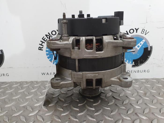 Gebruikte Dynamo Volkswagen Transporter Prijs € 96,80 Inclusief btw aangeboden door Rhenoy Onderdelen b.v.