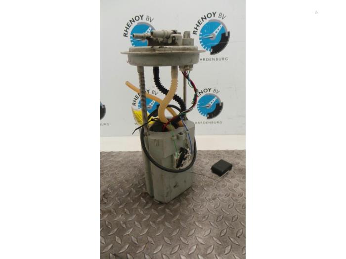 Gebruikte Tank element Pomp Opel Antara Prijs € 90,75 Inclusief btw aangeboden door Rhenoy Onderdelen b.v.
