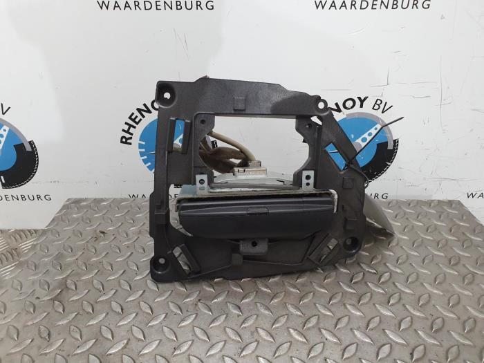 Gebruikte Boordcomputer Volvo V70/S70 Prijs € 181,50 Inclusief btw aangeboden door Rhenoy Onderdelen b.v.