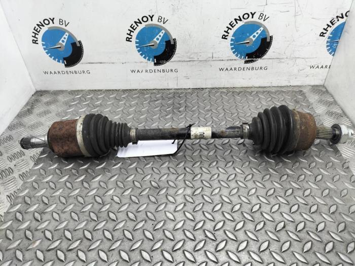 Gebruikte Steekas links-achter Opel Corsa Prijs € 60,50 Inclusief btw aangeboden door Rhenoy Onderdelen b.v.
