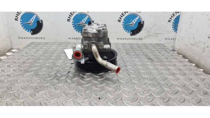 Gebruikte Pomp Servo Infiniti FX Prijs € 108,90 Inclusief btw aangeboden door Rhenoy Onderdelen b.v.