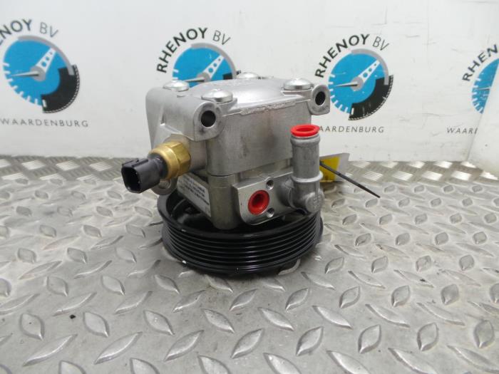 Gebruikte Pomp Servo Ford Focus Prijs € 96,80 Inclusief btw aangeboden door Rhenoy Onderdelen b.v.