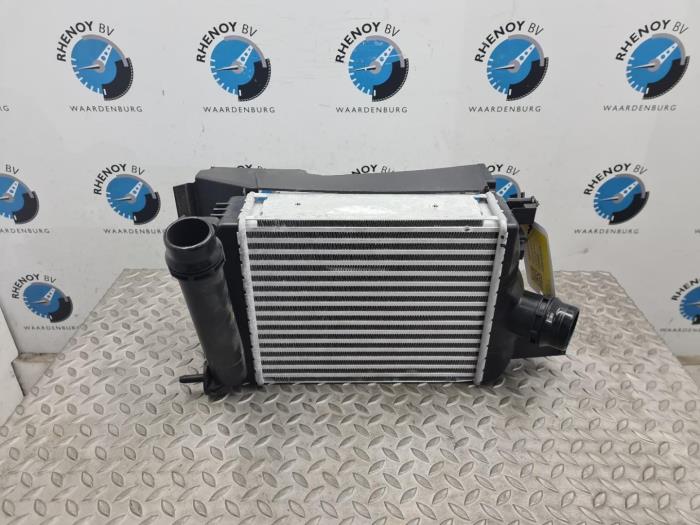 Gebruikte Intercooler Dacia Dokker Prijs € 84,70 Inclusief btw aangeboden door Rhenoy Onderdelen b.v.