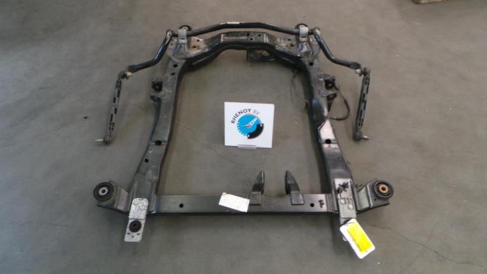 Gebruikte Subframe Opel Zafira Prijs € 242,00 Inclusief btw aangeboden door Rhenoy Onderdelen b.v.